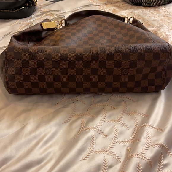 Louis Vuitton handbag - Picture 3 of 13